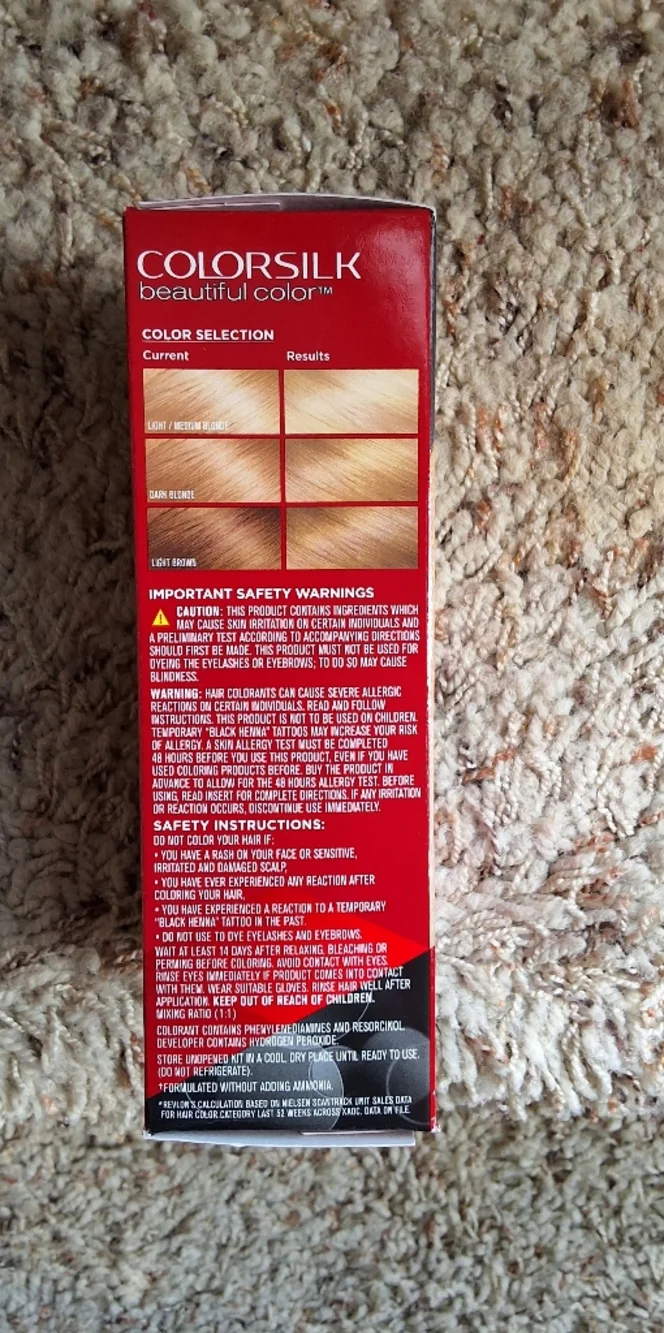NEW, Revlon Colorsilk Light Blonde (81) Permanent Hair Color